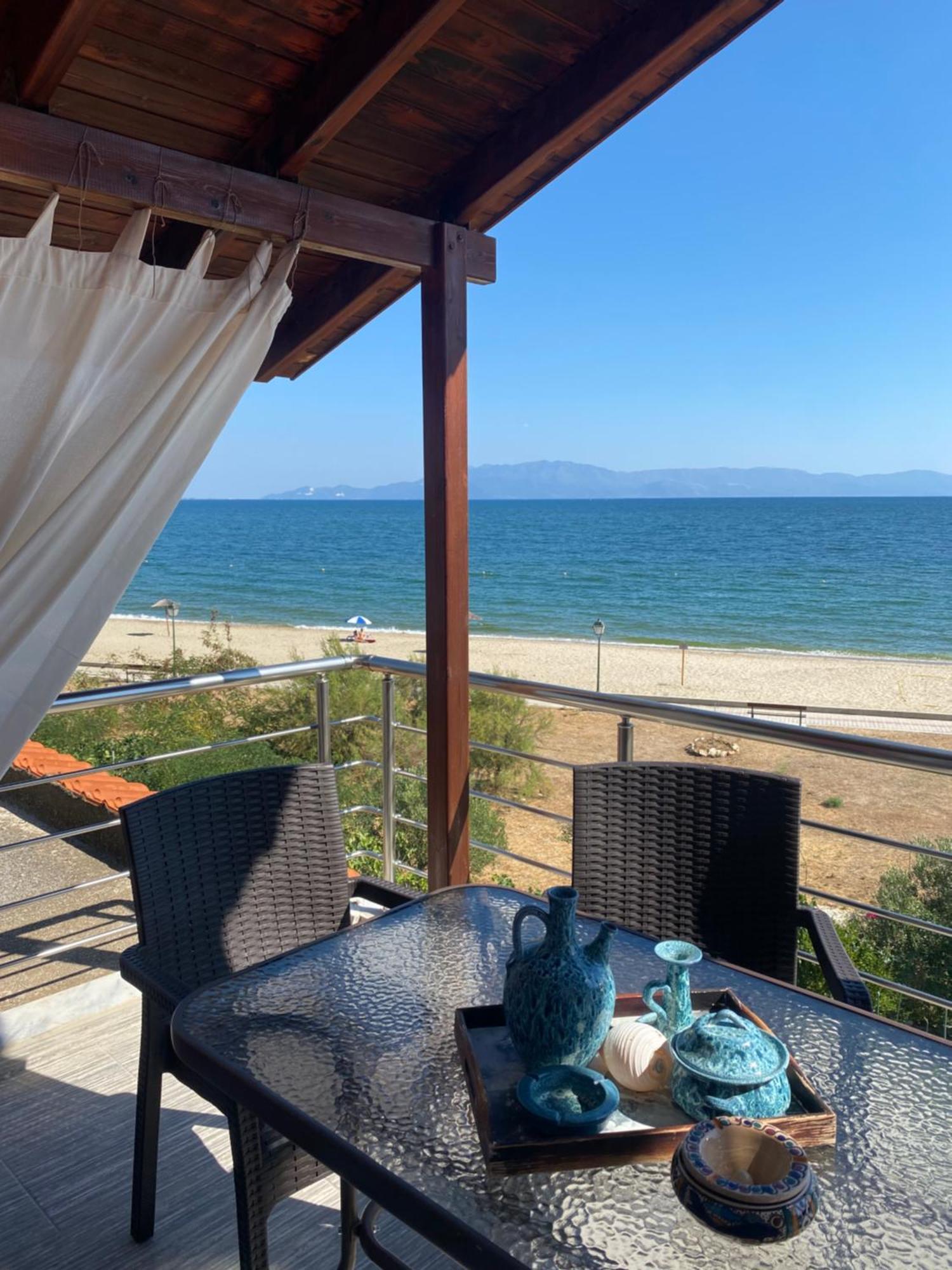 Blue View Apartment Кавала Екстериор снимка